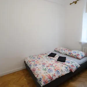 https://fantastic-apartments-room-00-071.warsawhotelspoland.com